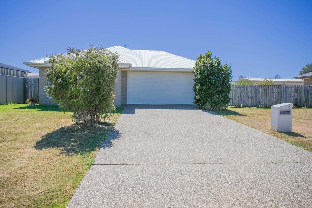 Brick home - vacant property and ready to move into