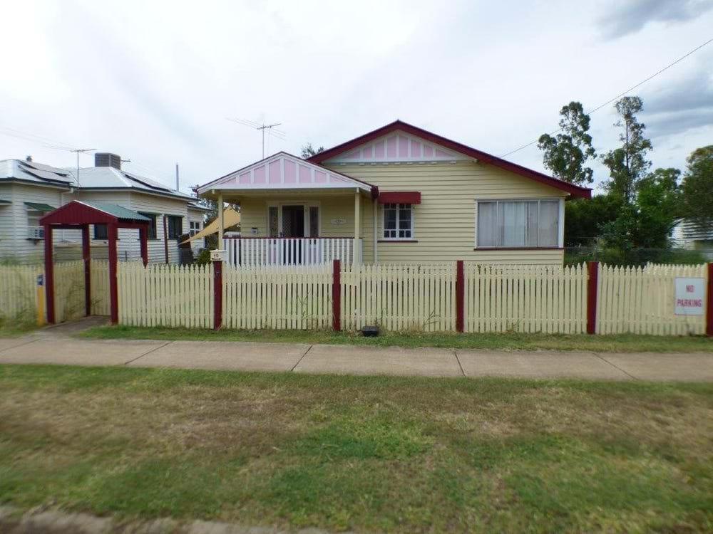 Tidy Home Waiting for New Owner