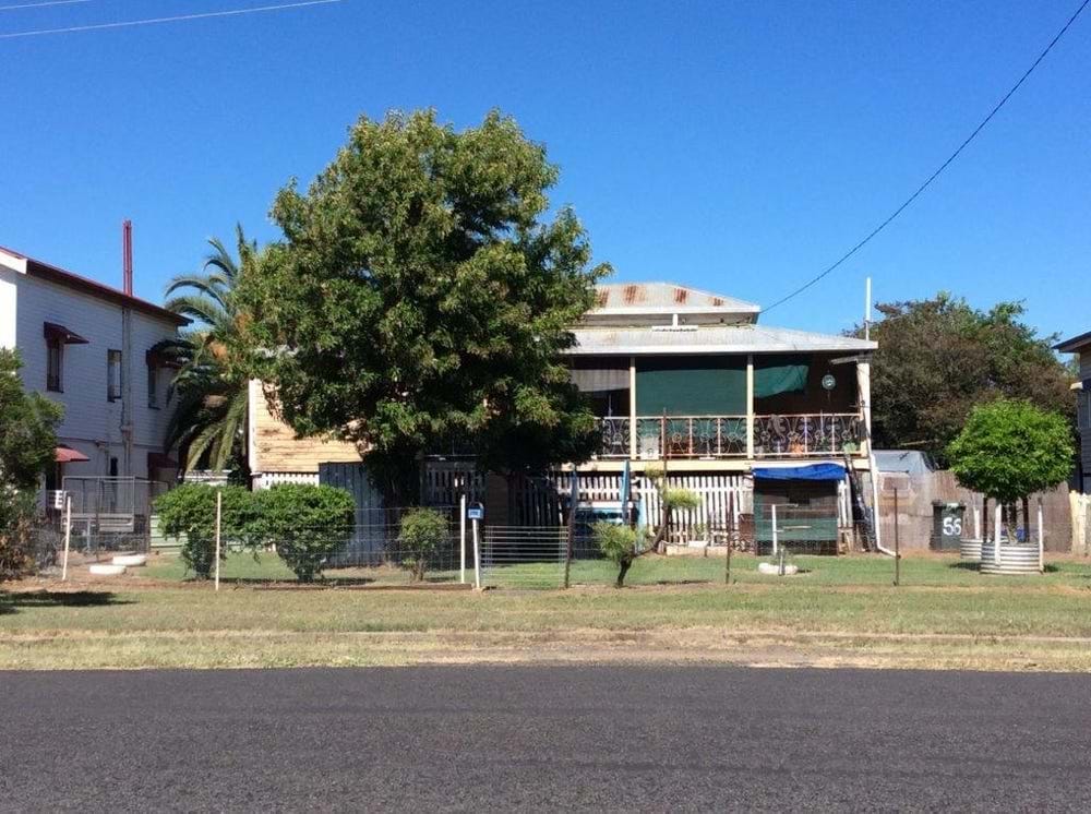 Highset Home with Long Term Tenant